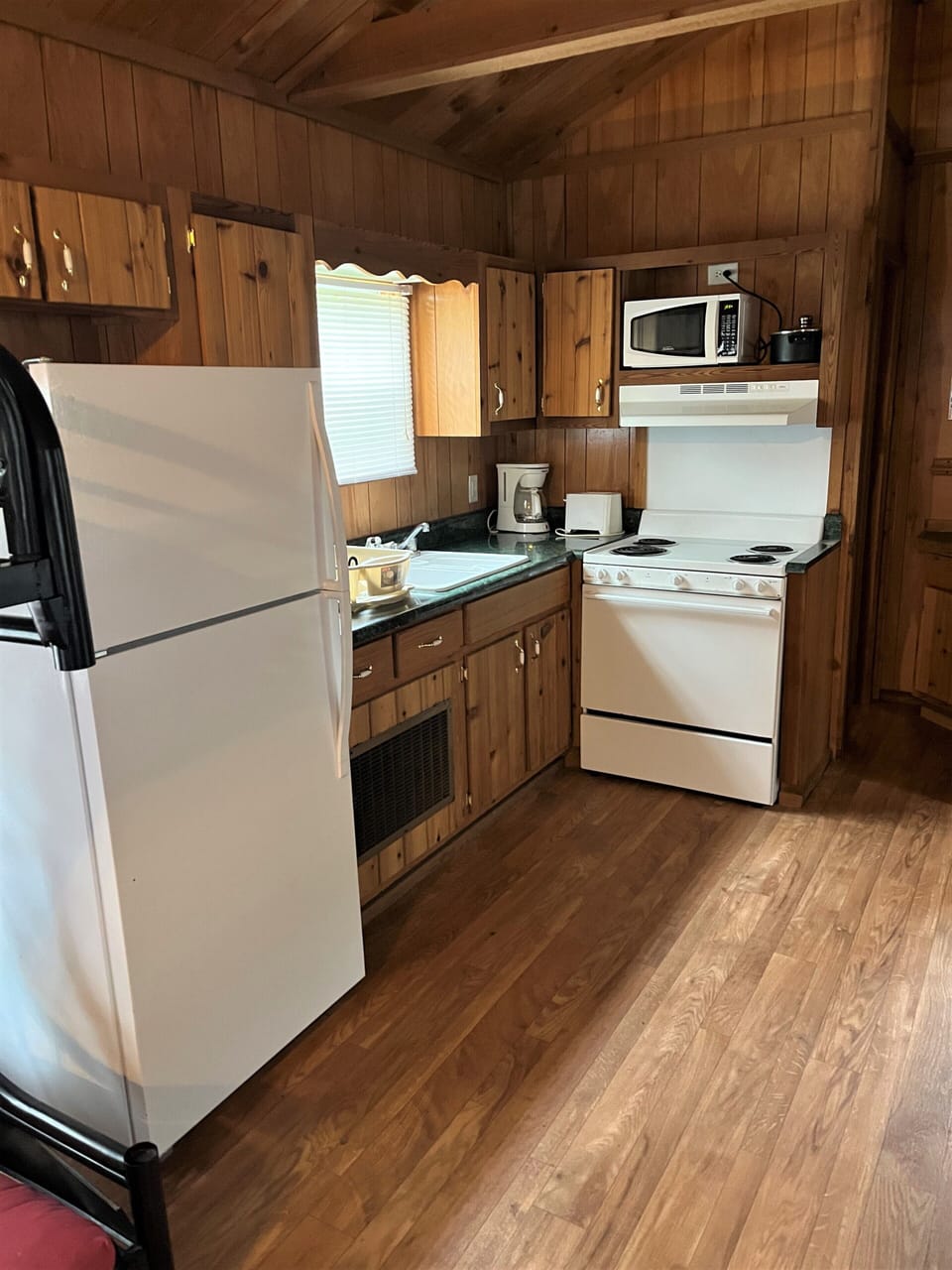 Basic House, Multiple Beds, Non Smoking | Private kitchen | Mini-fridge