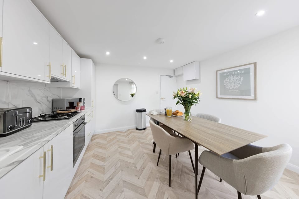 House | 3 bedrooms, high-speed internet