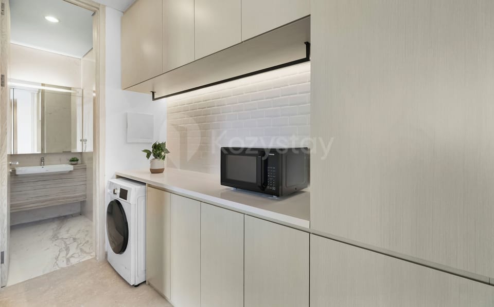 Apartment, 2 Bedrooms, City View | Private kitchen | Full-size fridge, microwave, stovetop, cookware/dishes/utensils