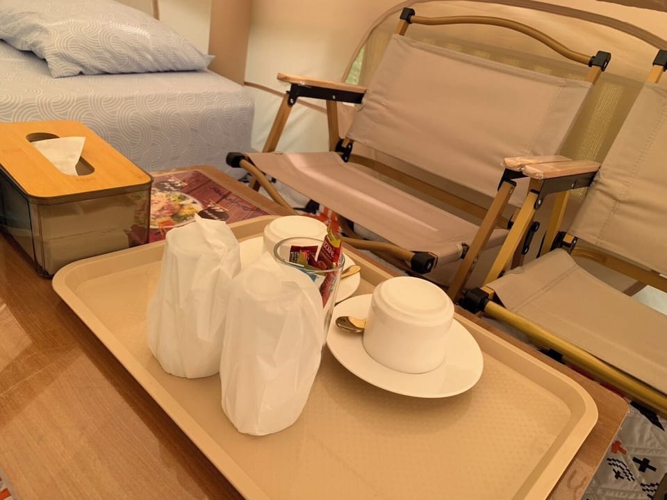 Tent, River View | Blackout drapes, iron/ironing board (on request), WiFi (free)