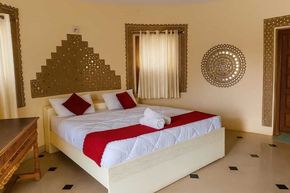 Deluxe Double Room, Garden View