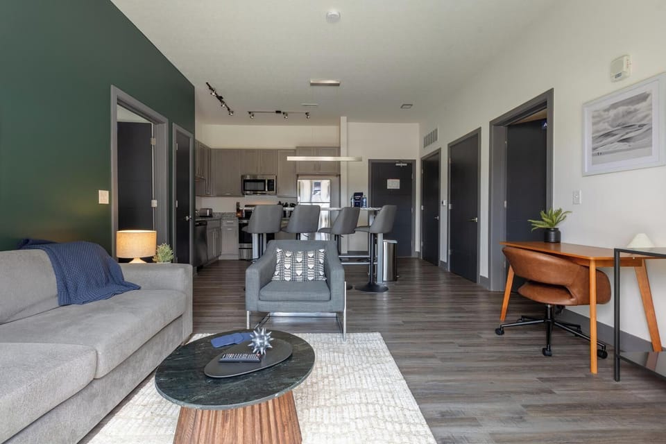 Apartment (2 Bedrooms) | Living area | TV