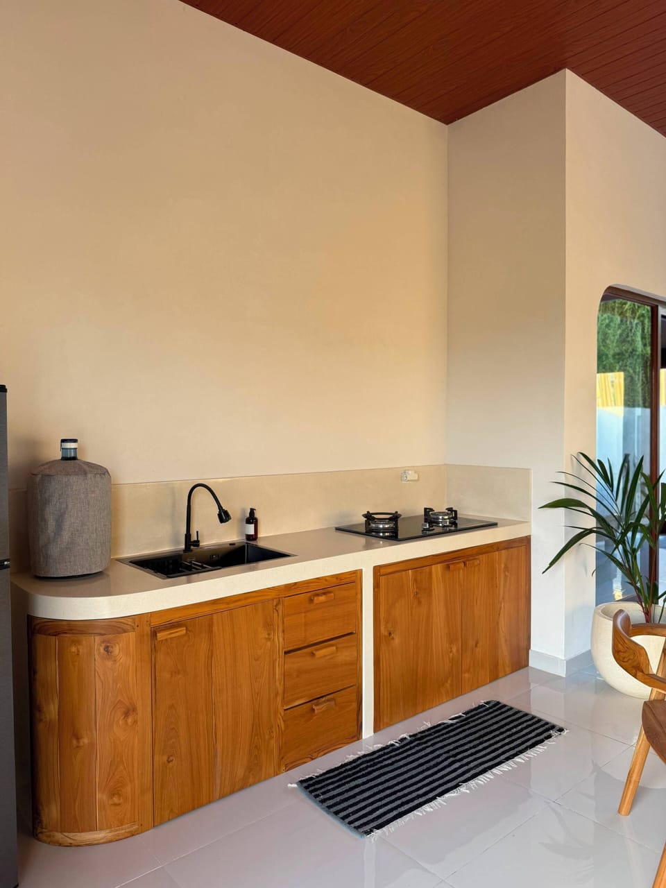 Deluxe Villa, Pool View | Private kitchen | Fridge, microwave, stovetop