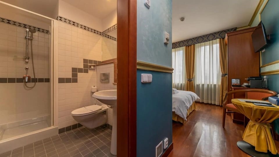 Hair dryer, towels, toilet paper