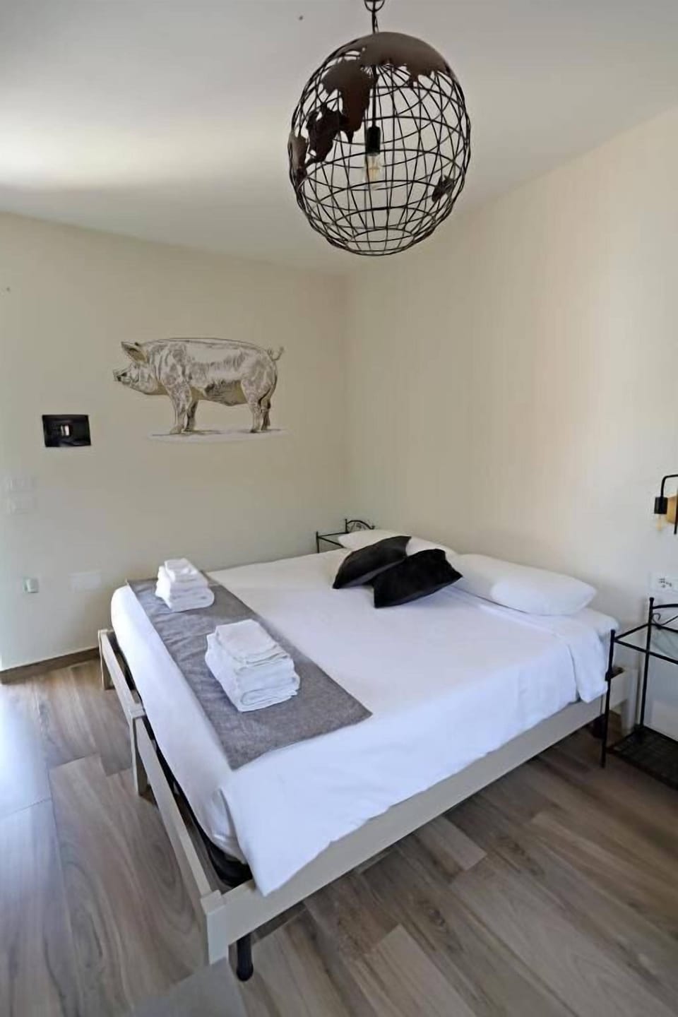 Comfort Double Room, City View | WiFi (free)