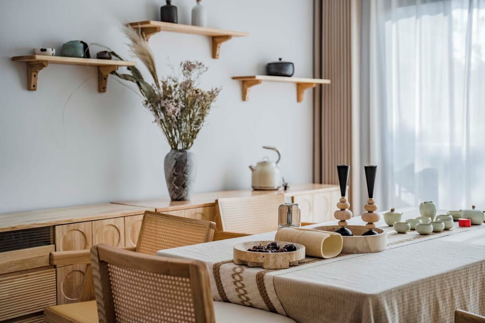 Standard Villa | Dining