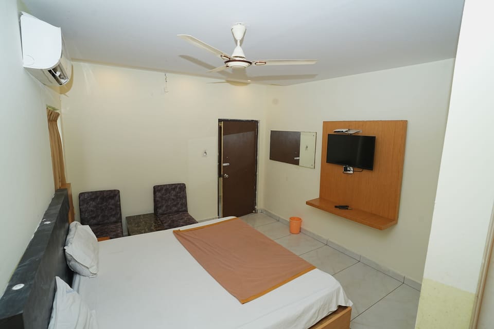 Classic Double Room