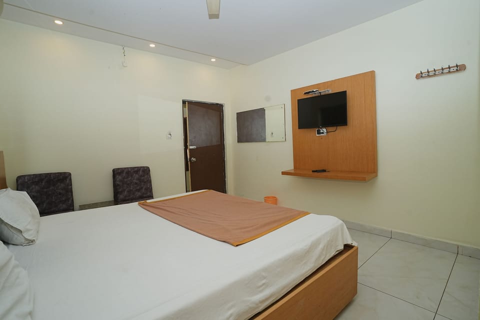 Classic Double Room