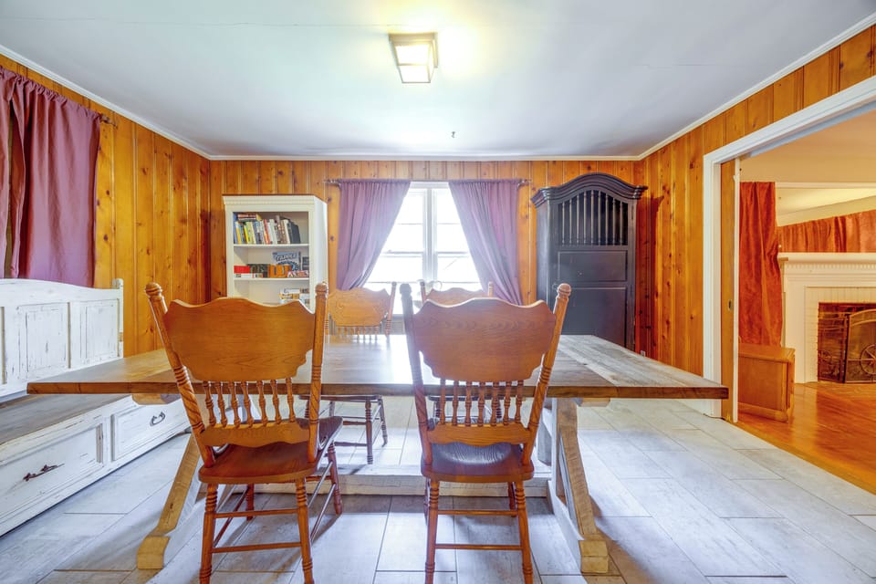 House (4 Bedrooms) | Interior