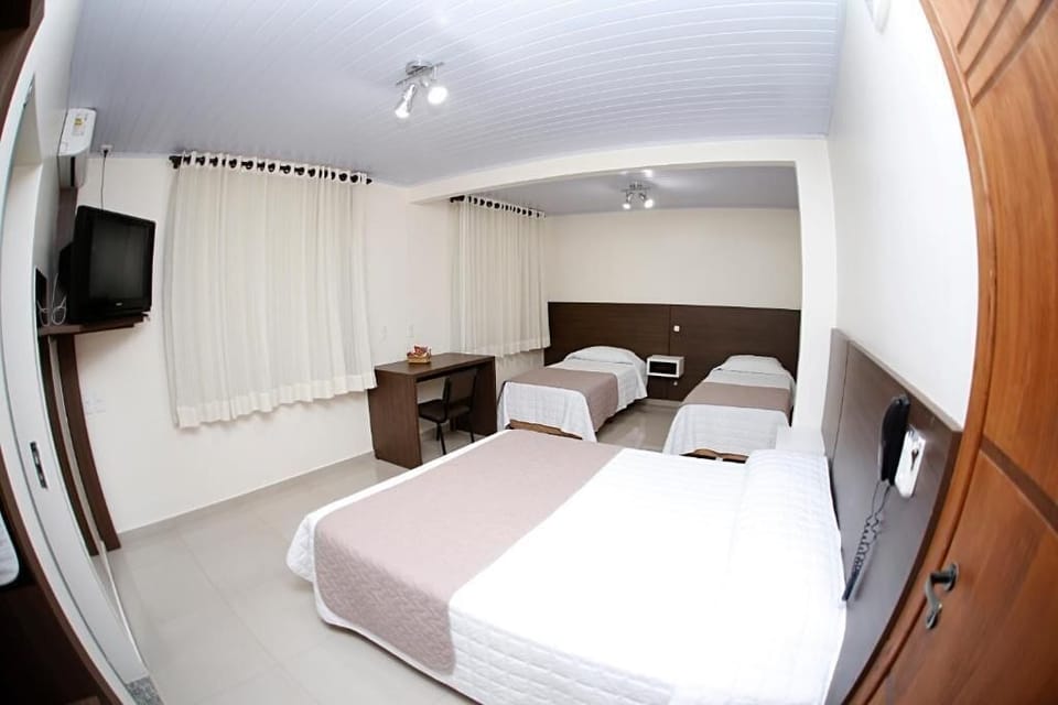 Comfort Twin Room, Balcony, City View | Desk, laptop workspace, blackout drapes, soundproofing