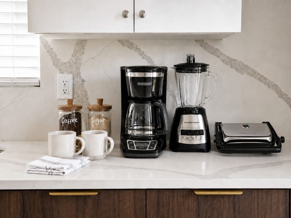 Luxury Apartment, Private Bathroom | Shared kitchen