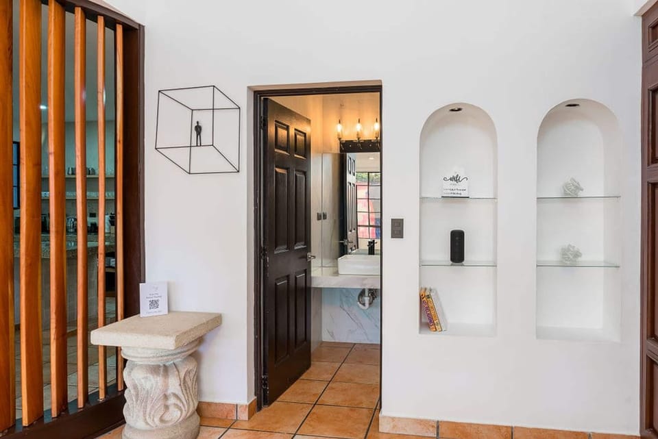 House | 4 bedrooms, high-speed internet