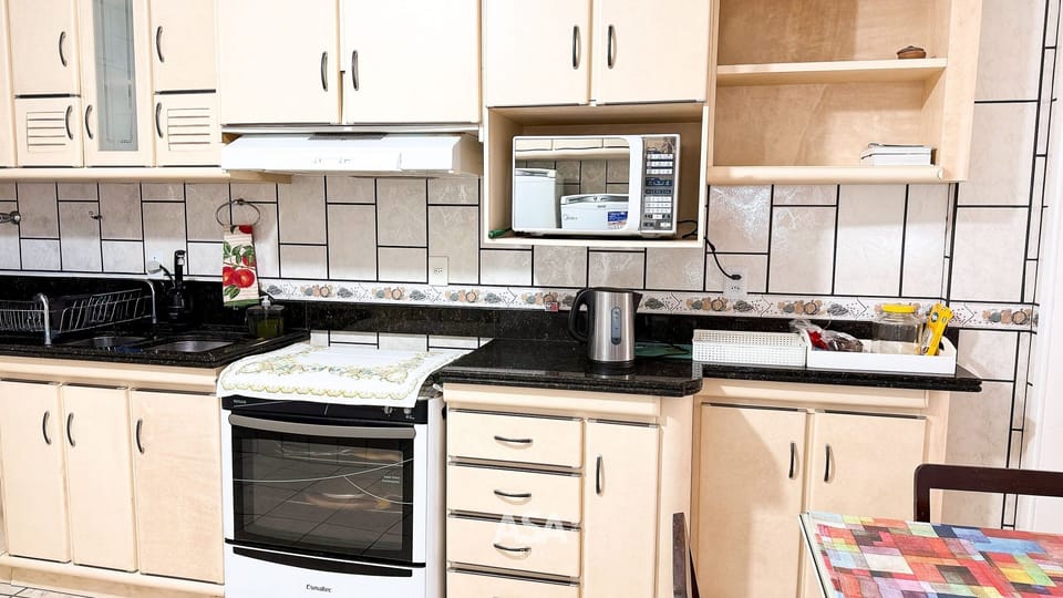 Basic Apartment | Private kitchen