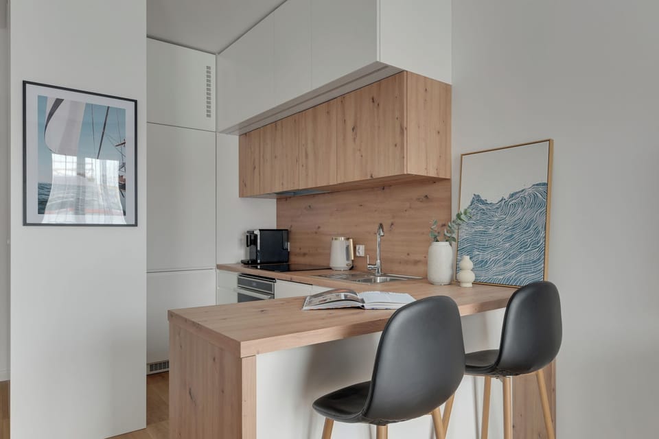 Superior Studio Suite, Balcony | Private kitchenette | Espresso maker, electric kettle, toaster, highchair