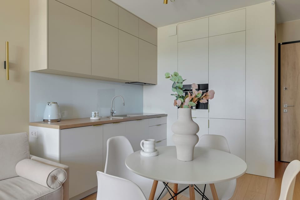 Superior Apartment, Balcony, Courtyard View | Private kitchenette | Coffee/tea maker, electric kettle, toaster, highchair