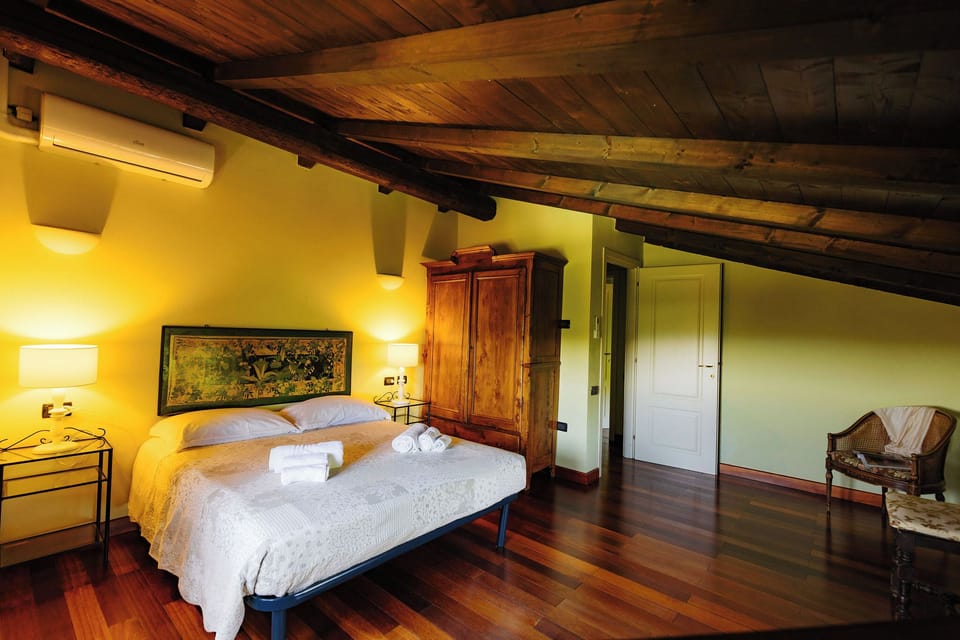 Deluxe Quadruple Room, Pool View | WiFi (free), bed sheets