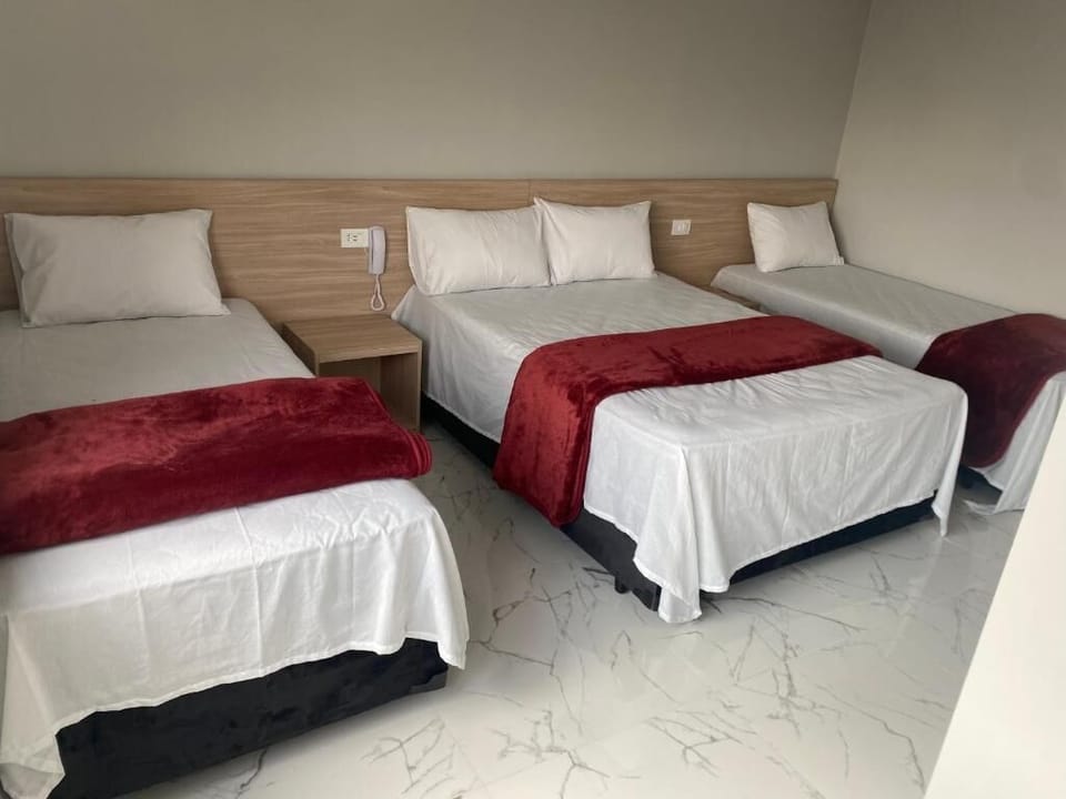 Family Triple Room | WiFi (free)