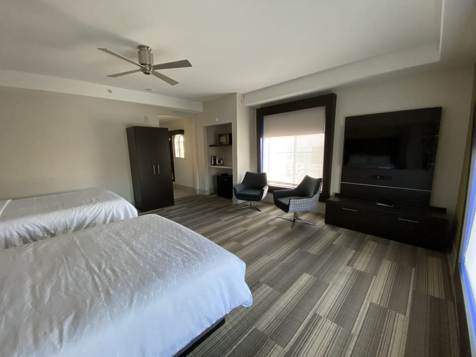 In-room safe, desk, laptop workspace, blackout drapes