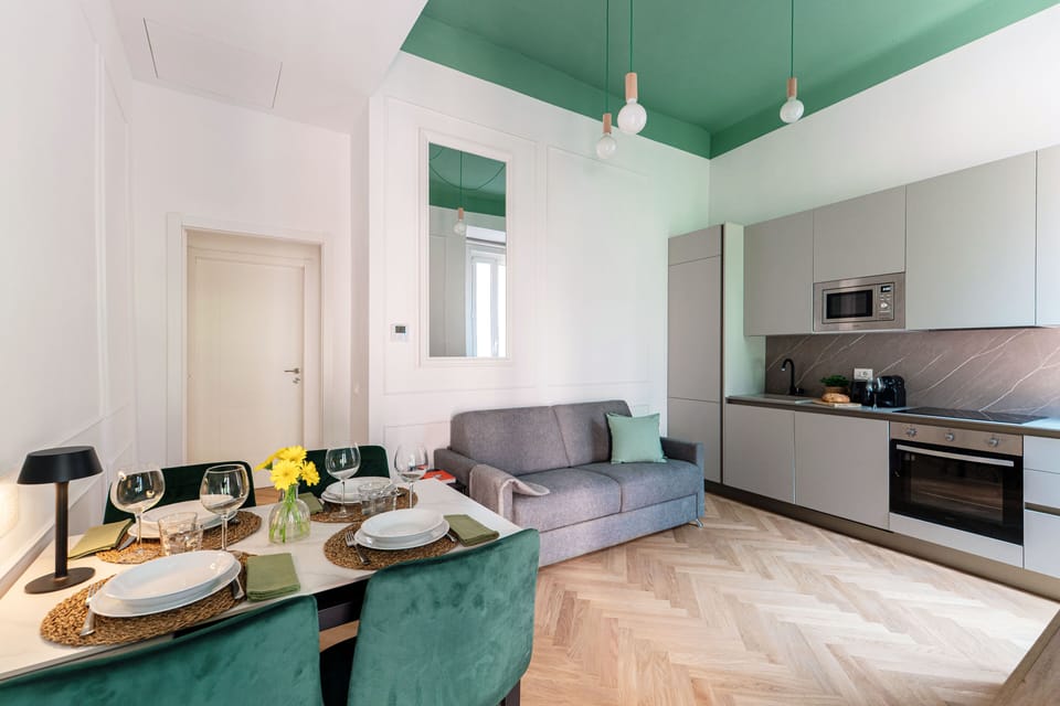 Apartment, Balcony | Dining room