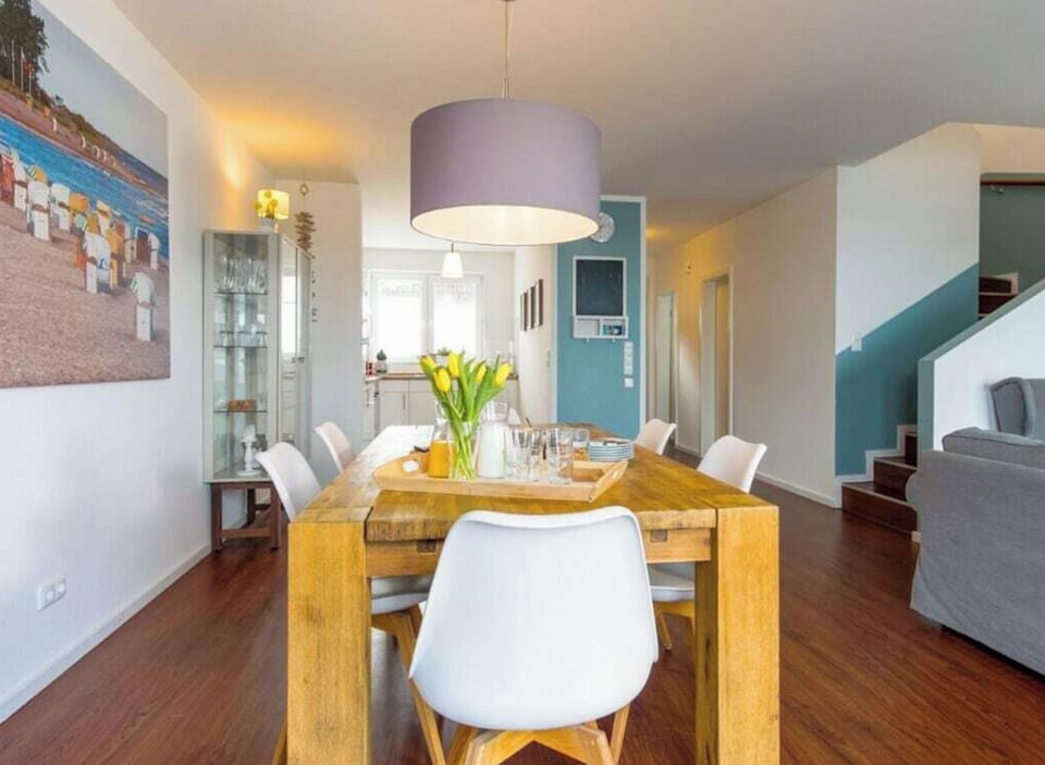 House | Dining