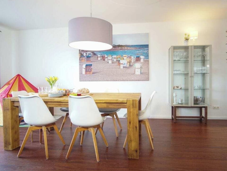 House | Dining