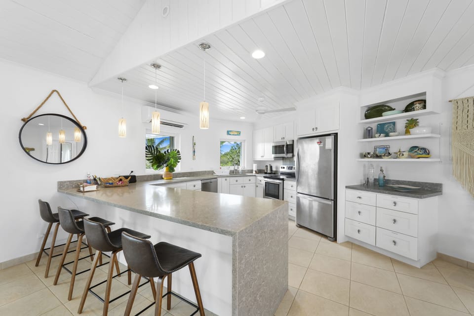 House, 2 Bedrooms | Private kitchen | Coffee/tea maker, fridge, oven, toaster