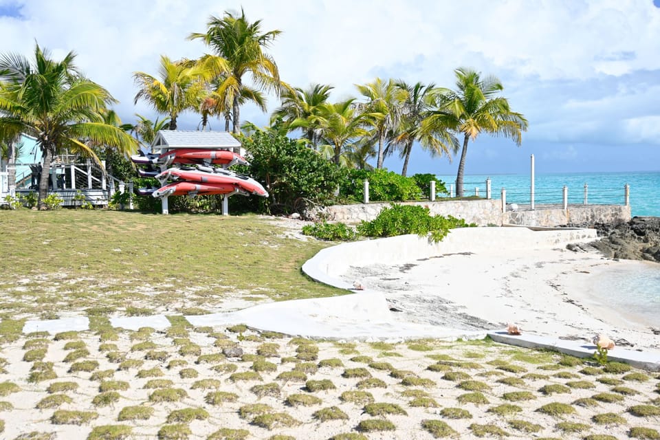 House, 3 Bedrooms | Beach