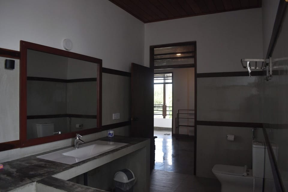 Ocean View Cottage Hotel in Hikkaduwa