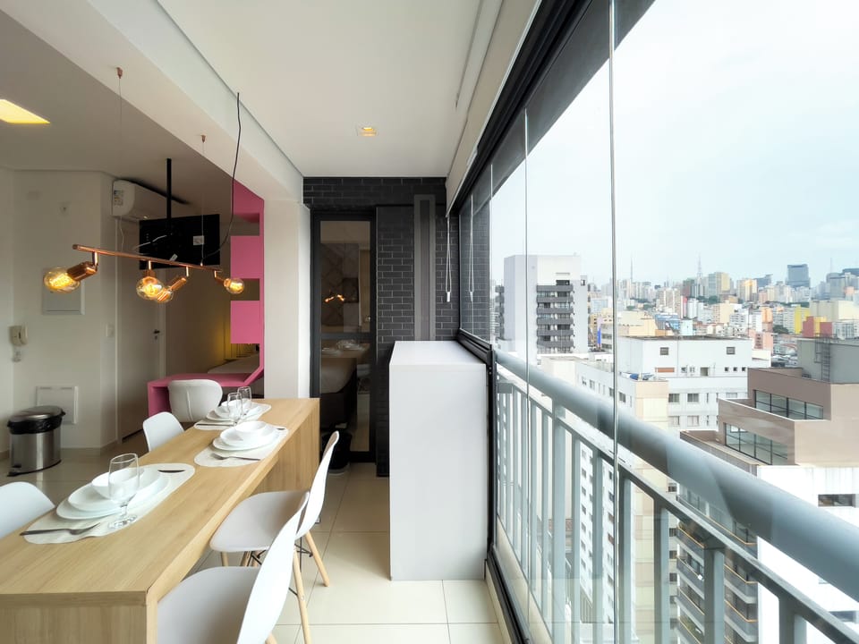 Studio | Dining