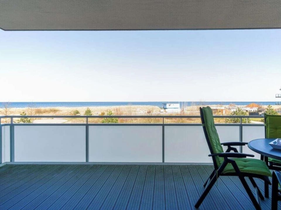 House | Outdoor dining