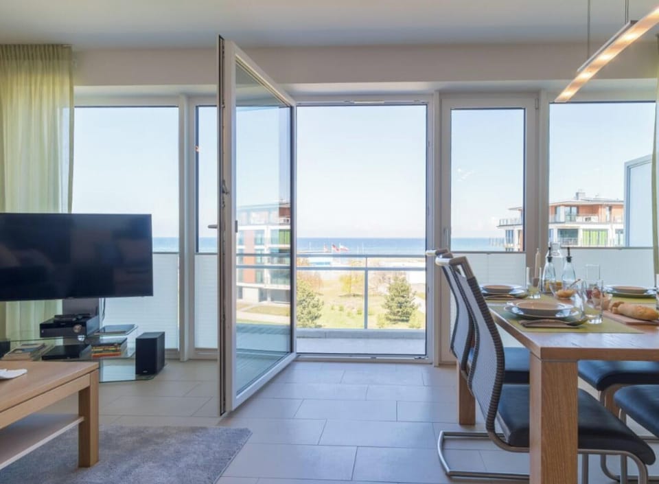 House | Dining