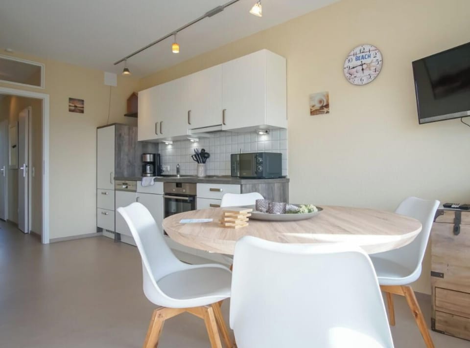 House | Dining