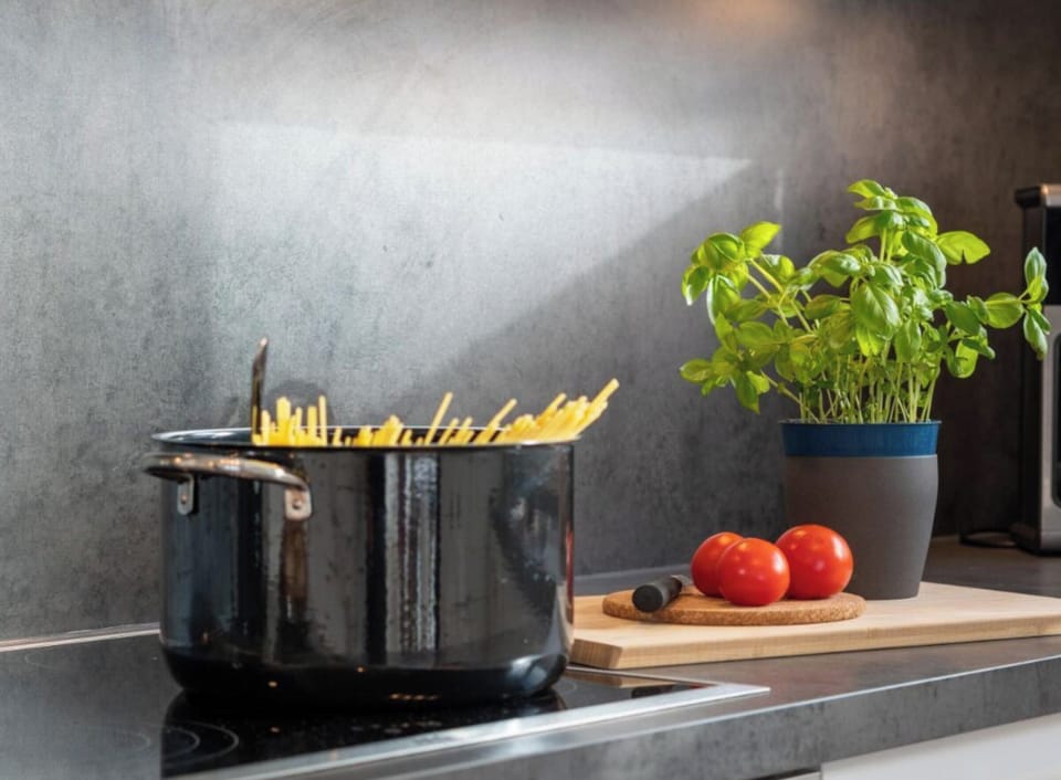 House | Coffee and/or coffee maker