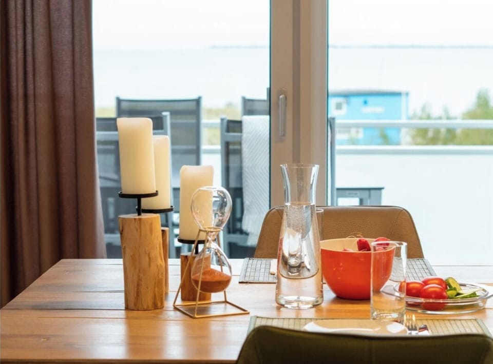 House | Dining