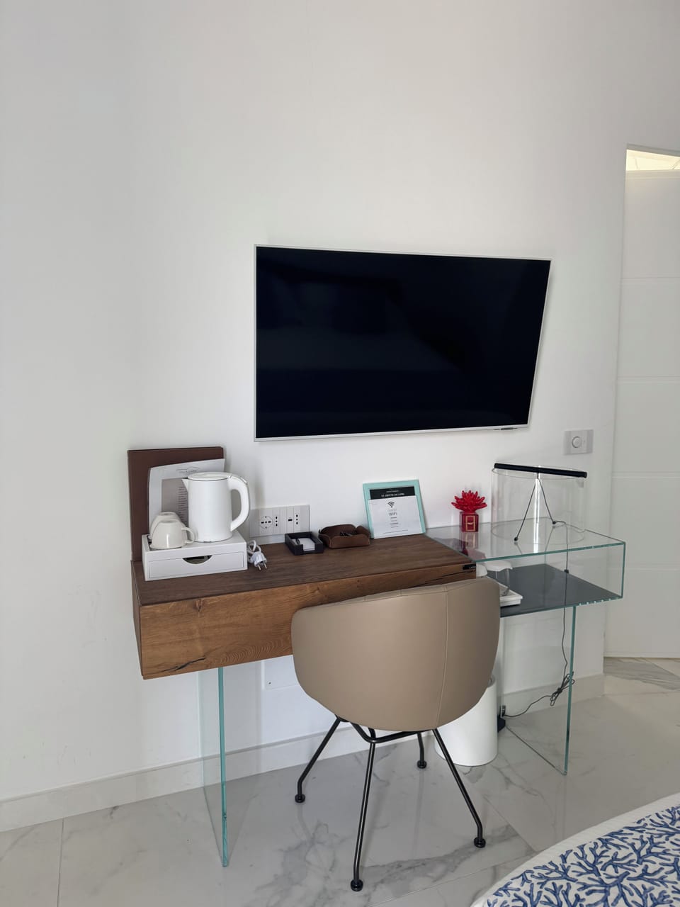 Deluxe Double Room | Interior