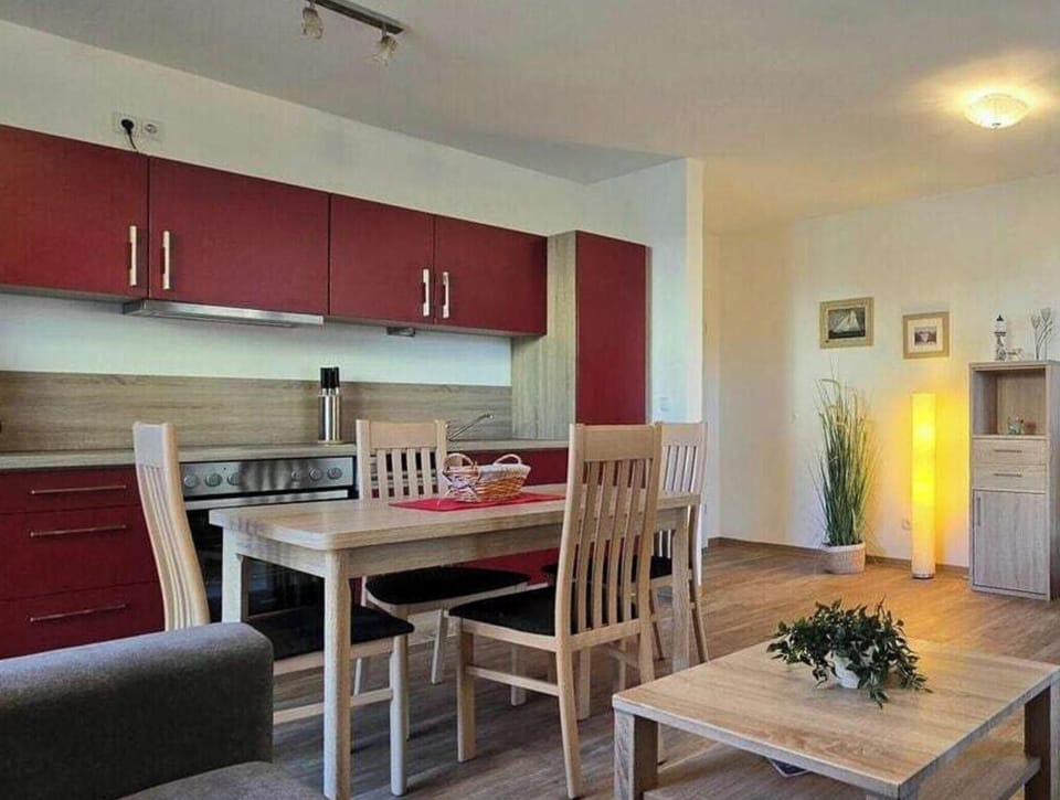House | Dining