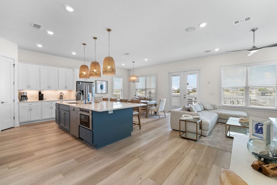 House, Multiple Beds (Yacht Harbor House) | Interior