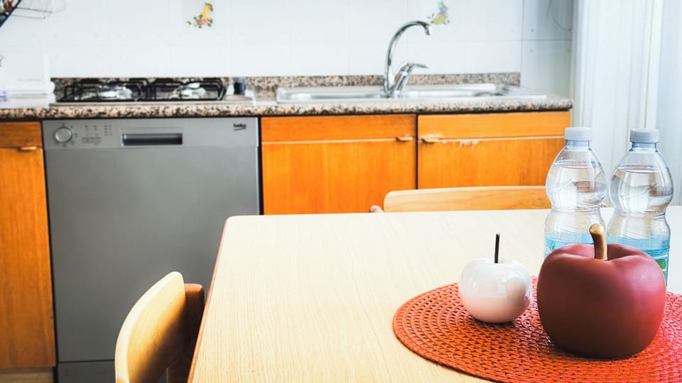 Apartment (3 Bedrooms) | Private kitchen | Espresso maker, microwave, stovetop, dishwasher