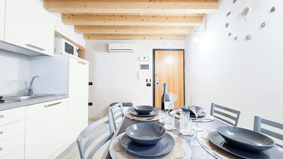 Apartment (1 Bedroom) | Private kitchen | Espresso maker, microwave, stovetop, electric kettle