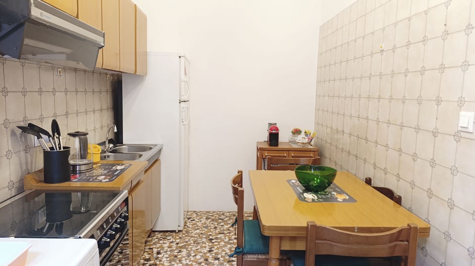 Apartment (1 Bedroom) | Private kitchen | Espresso maker, microwave, oven, stovetop