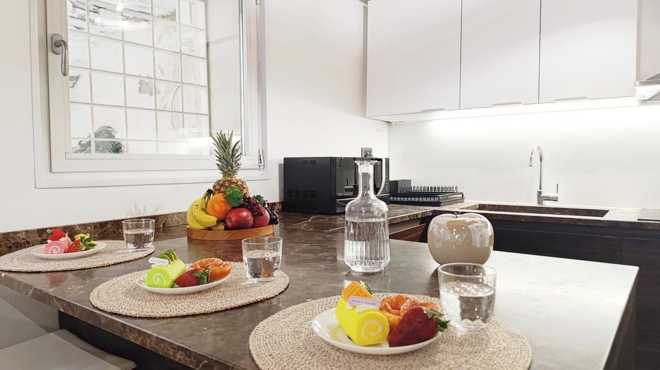 House (3 Bedrooms) | Dining room