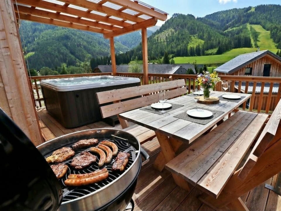 Chalet | Outdoor dining