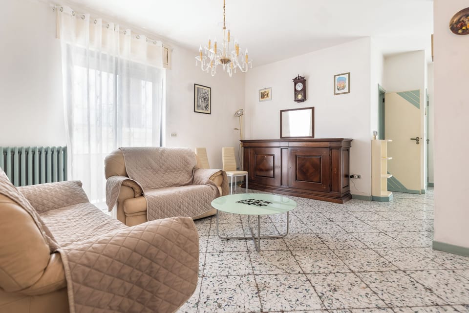 Apartment, Balcony | Living area