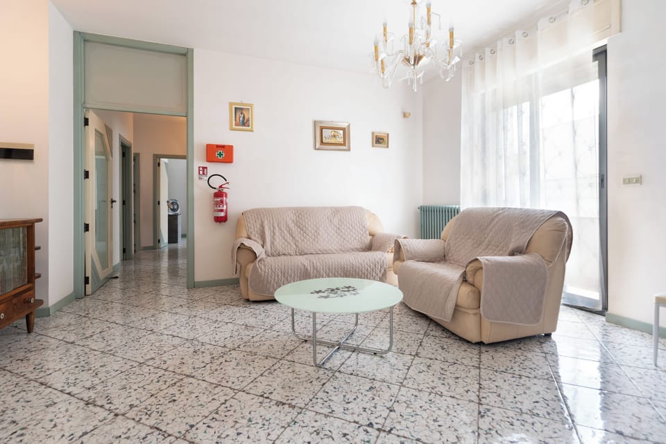 Apartment, Balcony | Living area