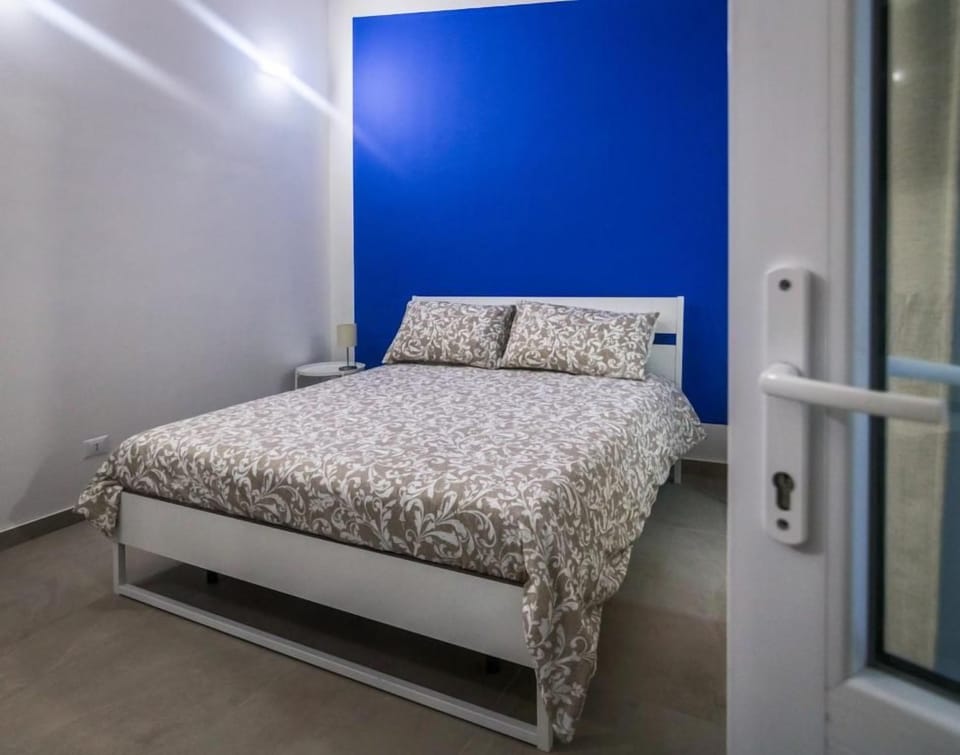 Double Room | WiFi (free)