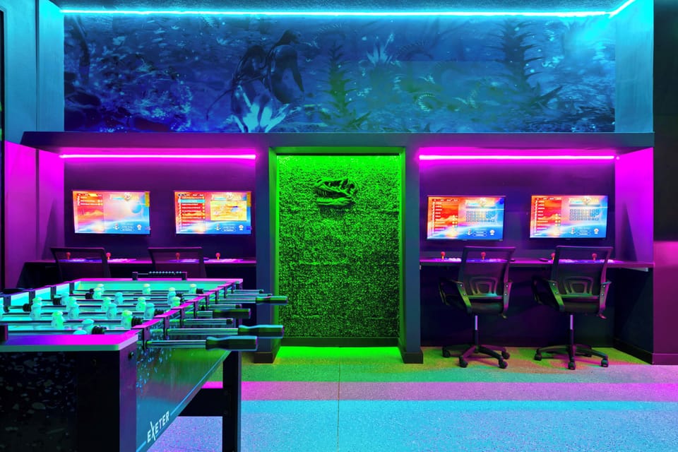 Avatar Gameroom/theater/resort Access/huge 15br! Cottage in Kissimmee
