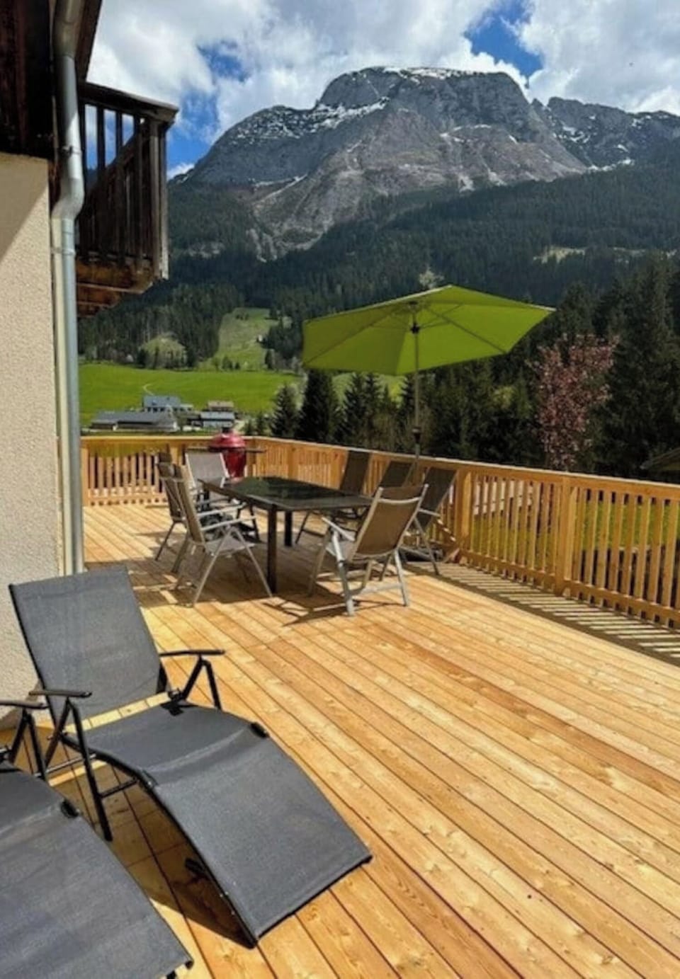 Chalet | Outdoor dining