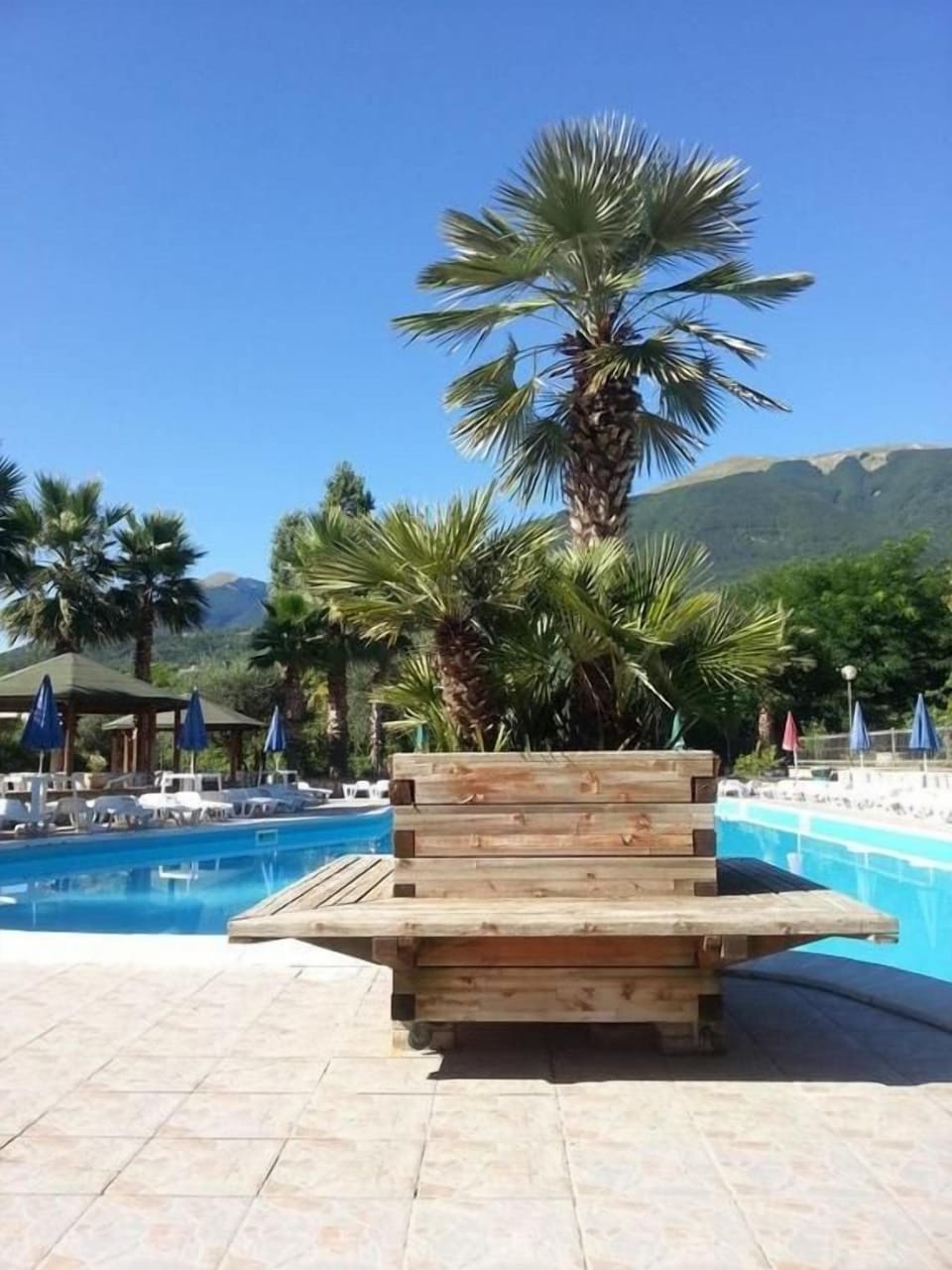Seasonal outdoor pool