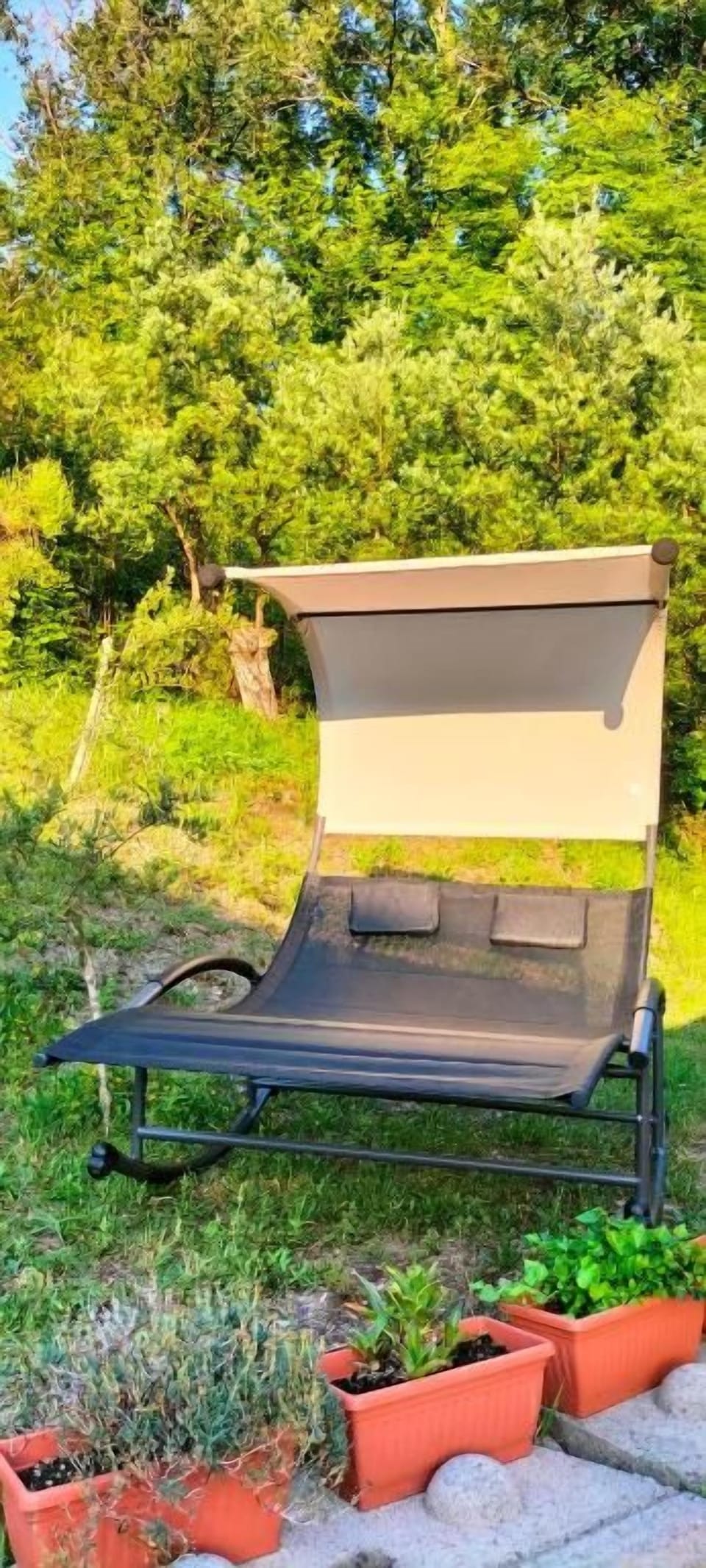 Deluxe Bungalow, River View | Property grounds