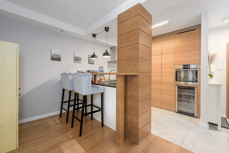 Premium Apartment, 2 Bedrooms, Courtyard View | Private kitchen | Espresso maker, electric kettle, highchair, griddle
